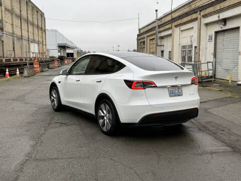 2020 Tesla Model Y Long Range