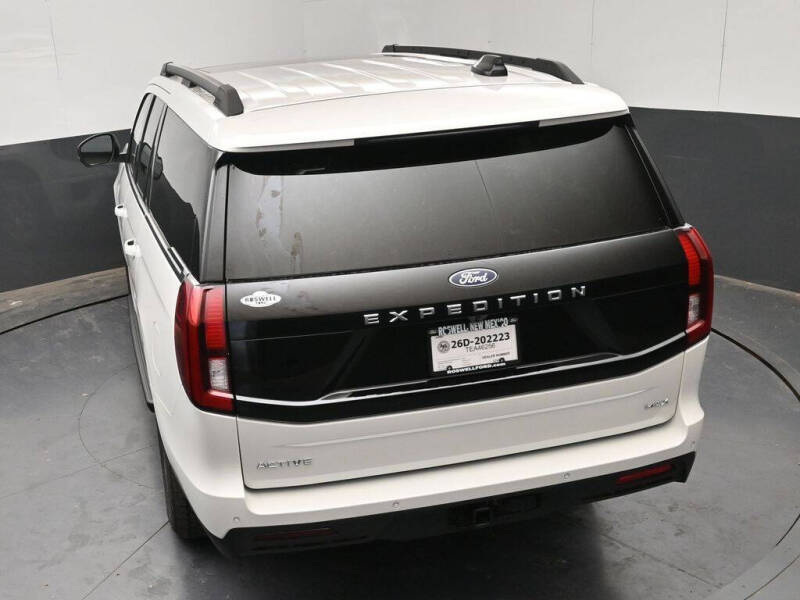 2026 Ford Expedition MAX Active