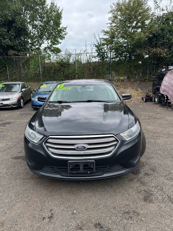 2013 Ford Taurus for sale at 77 Auto Mall in Newark, NJ