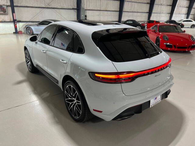 2023 Porsche Macan