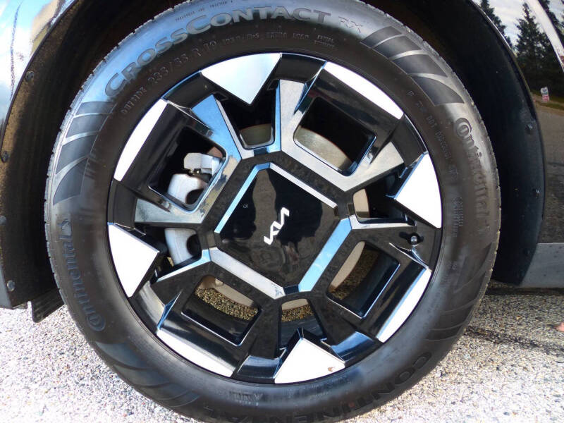 2025 Kia Carnival EX