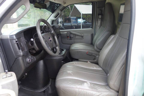 2016 GMC Savana 2500