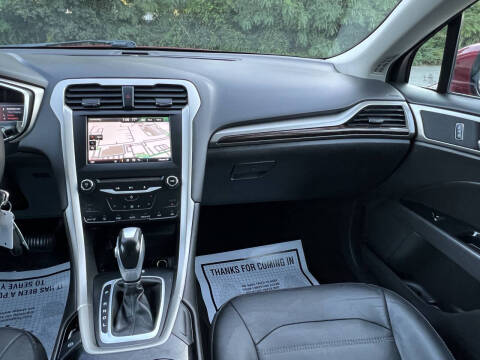 2014 Ford Fusion Hybrid SE