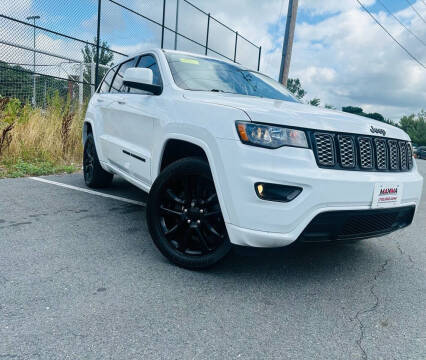 2020 Jeep Grand Cherokee for sale at Maxima Auto Sales Corp in Malden MA