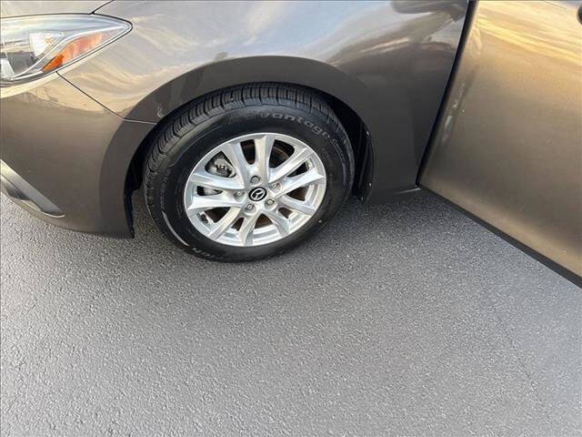 2015 Mazda MAZDA3 i Touring