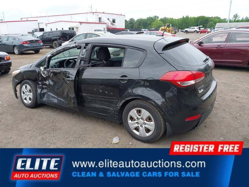 2017 Kia Forte5 LX