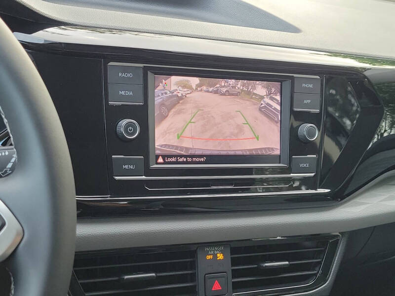 2022 Volkswagen Taos S