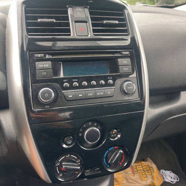 2015 Nissan Versa Note SV