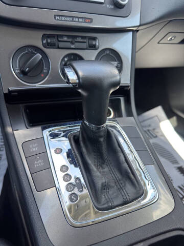 2008 Volkswagen Passat Turbo