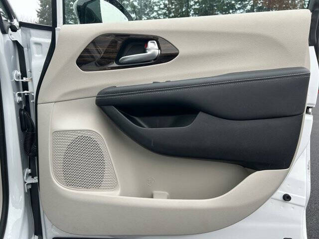 2024 Chrysler Pacifica Limited