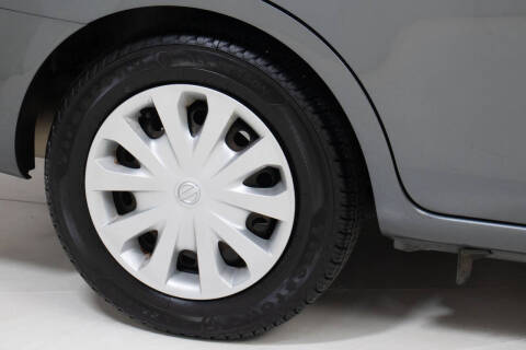 2017 Nissan Versa 1.6 S