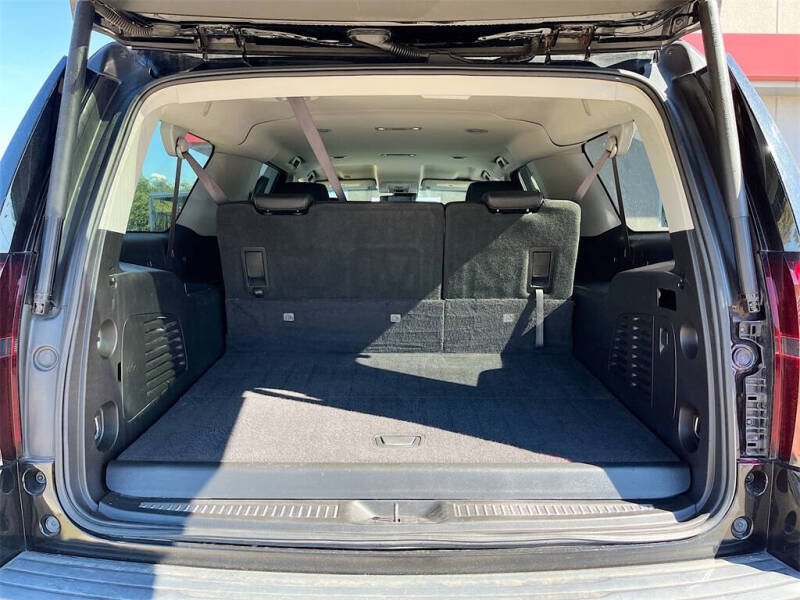 2017 Chevrolet Suburban LT