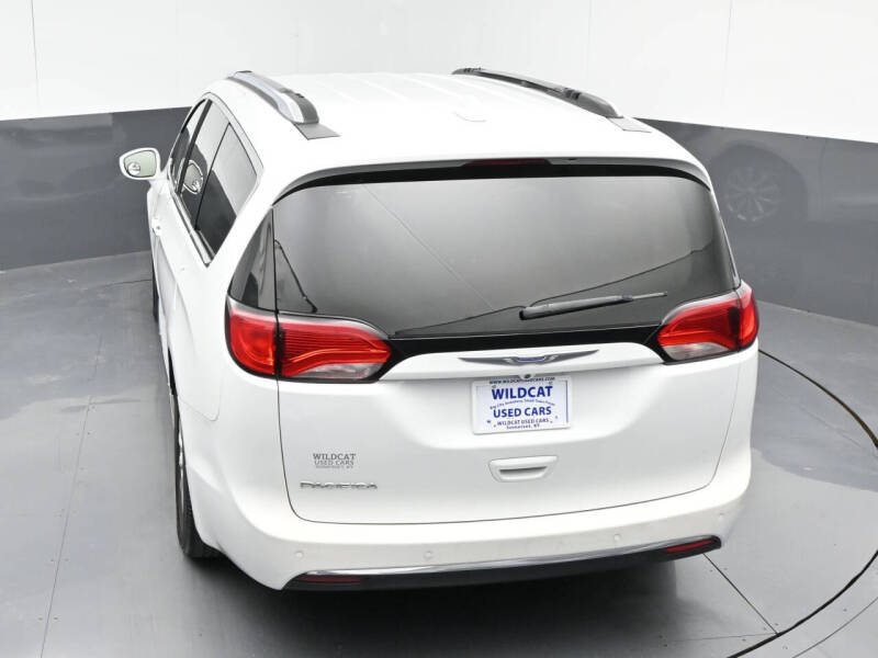 2019 Chrysler Pacifica Touring L