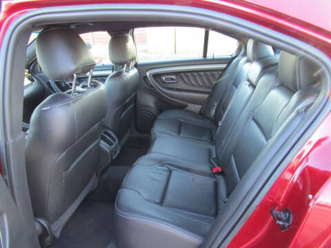 2018 Ford Taurus SEL