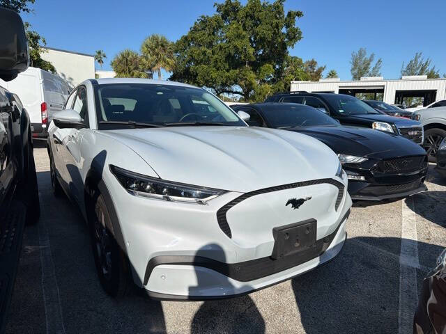 2021 Ford Mustang Mach-E Select