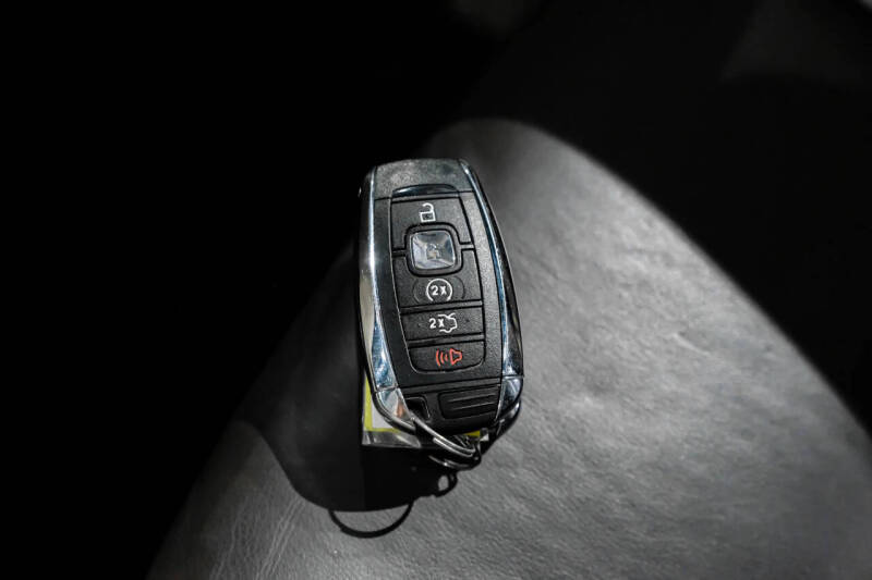 2017 Lincoln MKC Select