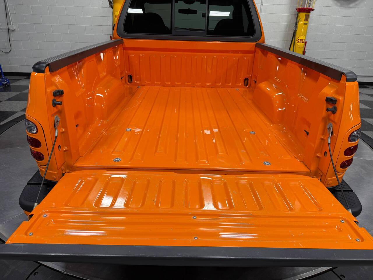 2003 Ford F-150 58