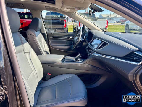 2021 Buick Enclave Essence