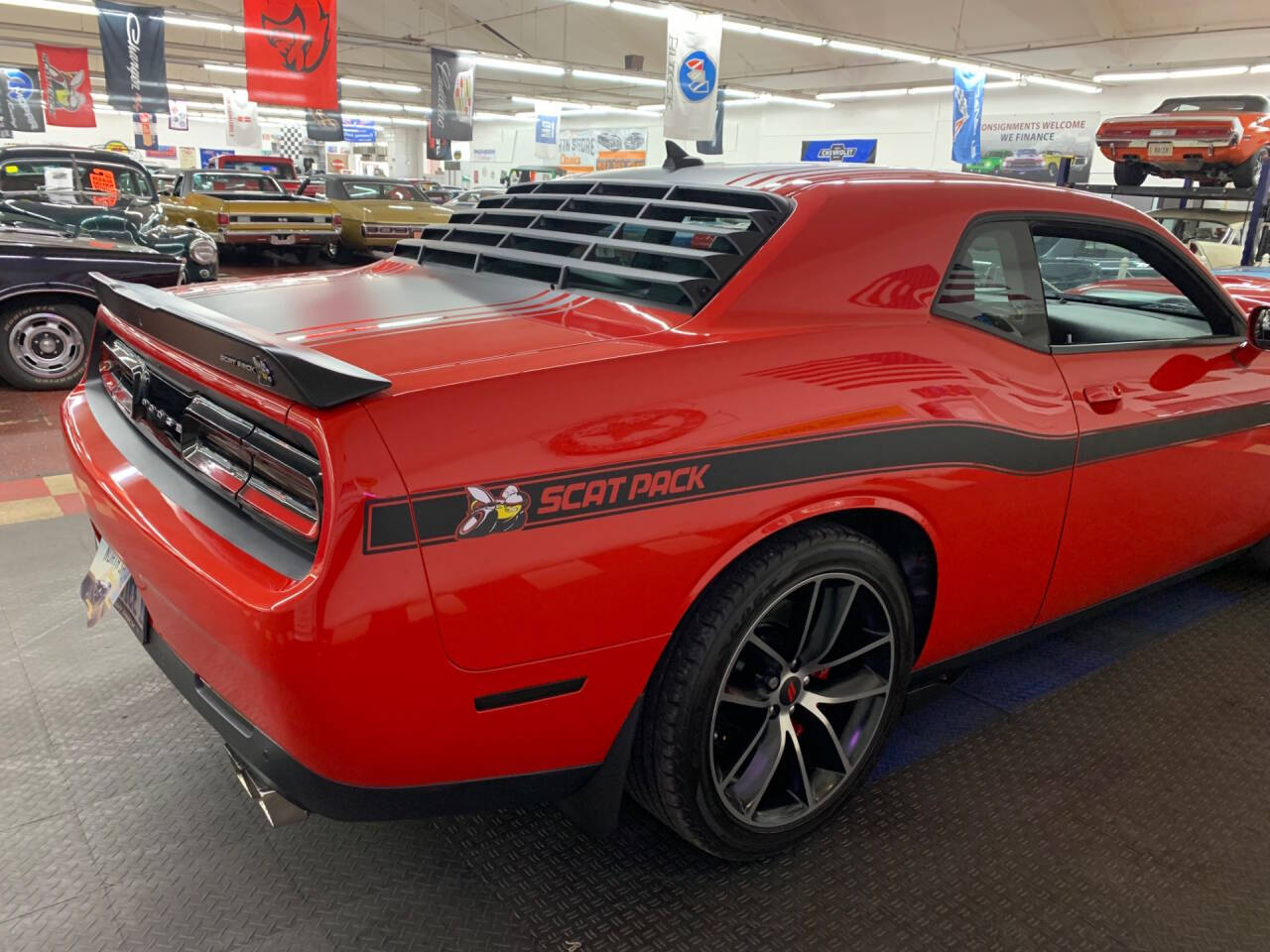 2018 Dodge Challenger 12