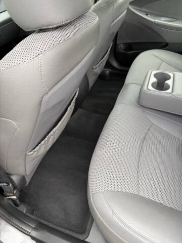 2011 Hyundai Sonata SE 2.0T