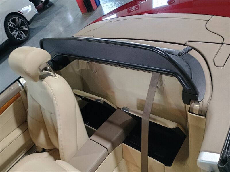2008 Mercedes-Benz SL-Class 58