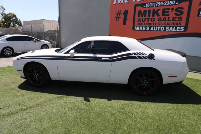 2019 Dodge Challenger SXT