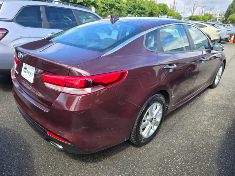 2018 Kia Optima LX