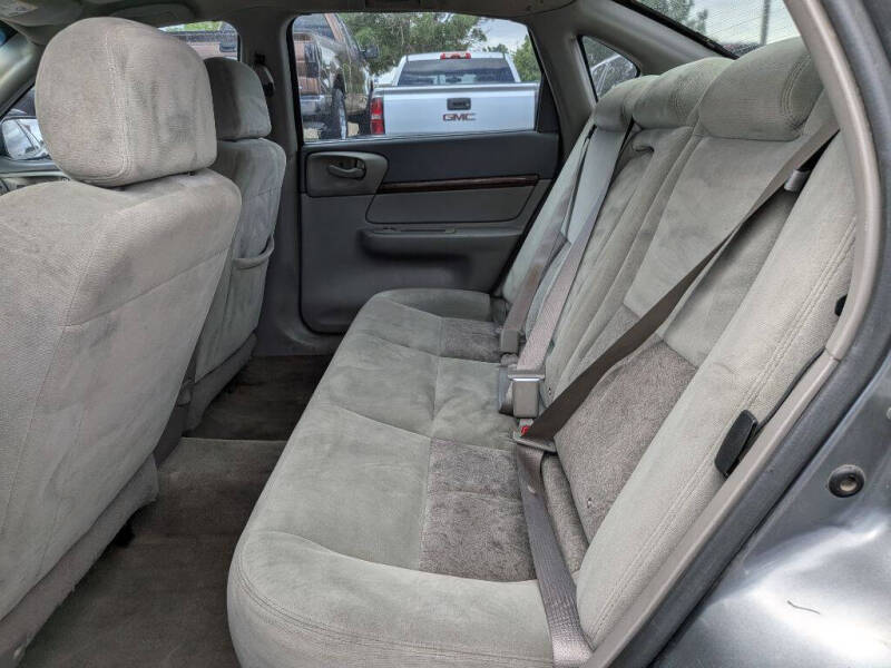 2005 Chevrolet Impala LS