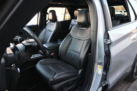 2022 Ford Explorer ST
