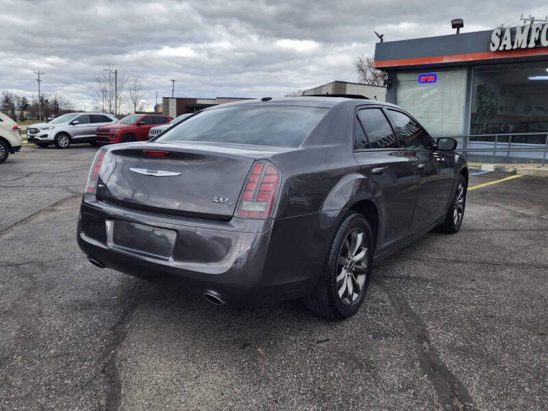 2014 Chrysler 300 S