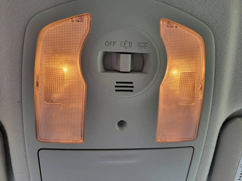 2012 Toyota Prius Plug-in Hybrid