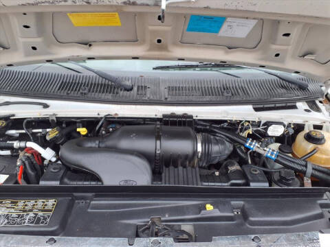 2013 Ford E-Series E-450 SD