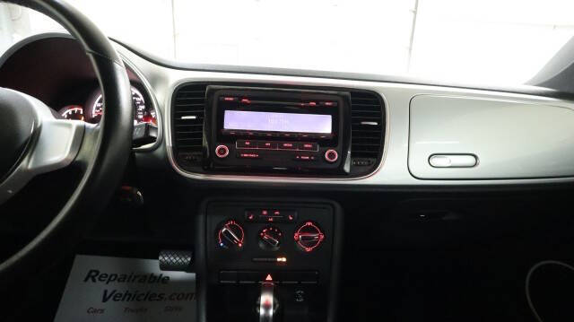 2013 Volkswagen Beetle Convertible