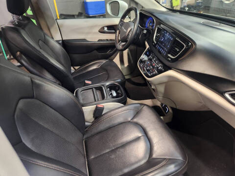 2018 Chrysler Pacifica Touring L