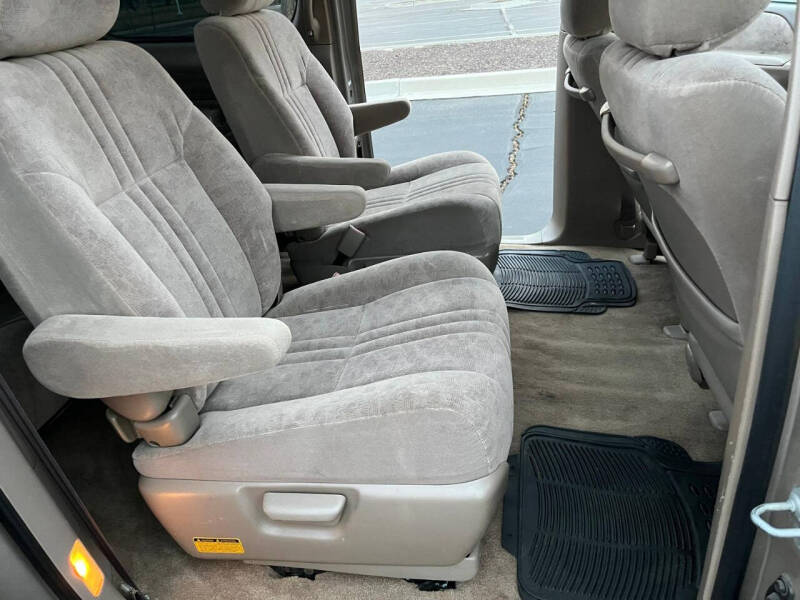 2002 Toyota Sienna XLE