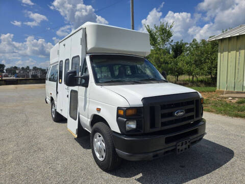 2012 Ford E-Series E-350 SD
