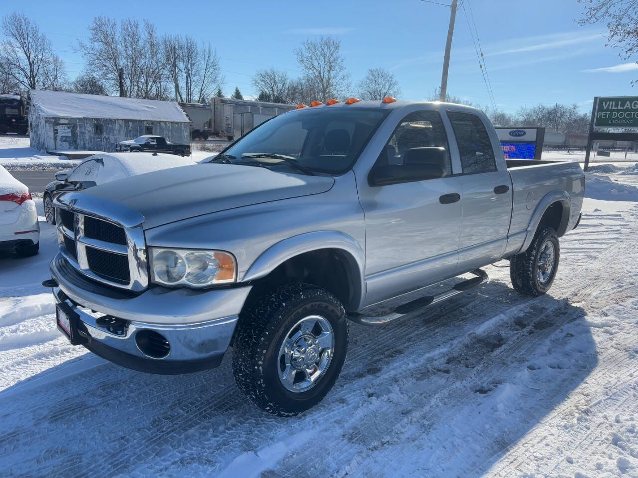 2005 Dodge Ram 2500 for sale at Illinois Auto Wholesalers in Tolono, IL