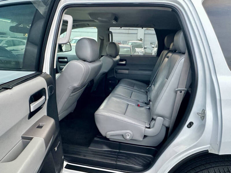 2012 Toyota Sequoia Limited