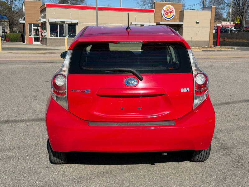 2012 Toyota Prius c
