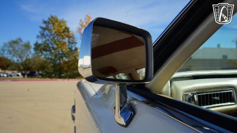 1975 Cadillac DeVille