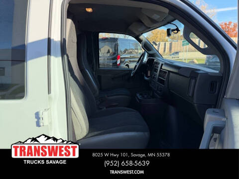 2024 GMC Savana 2500