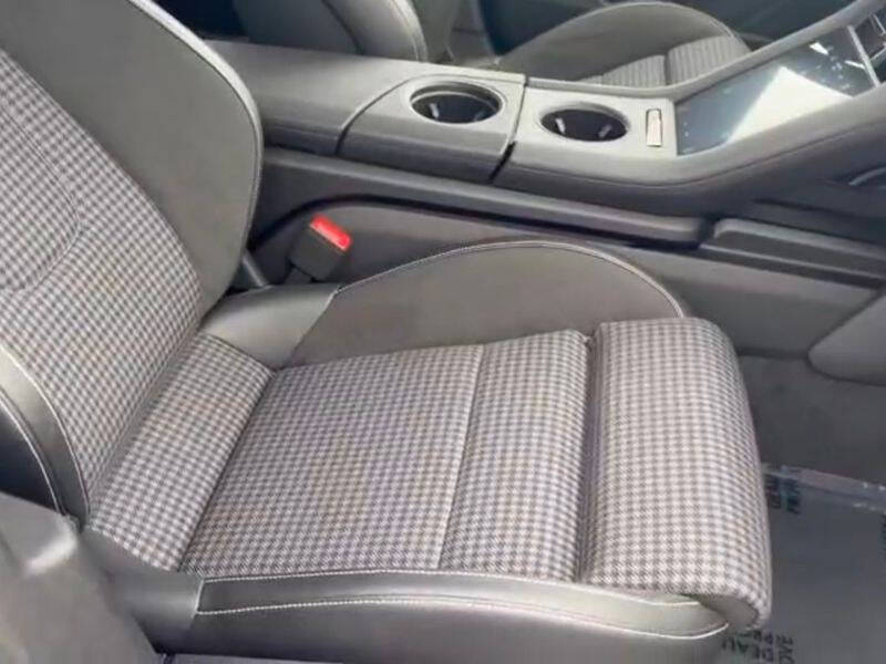 2025 Porsche Taycan 4S