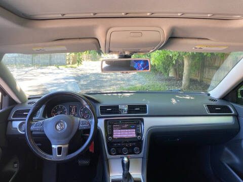 2013 Volkswagen Passat