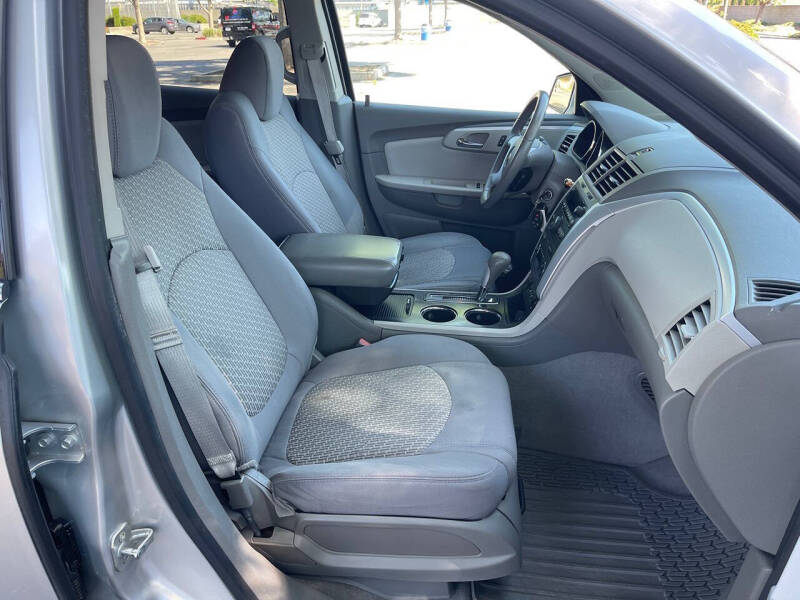 2012 Chevrolet Traverse LT