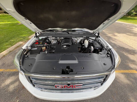 2017 GMC Yukon XL SLT