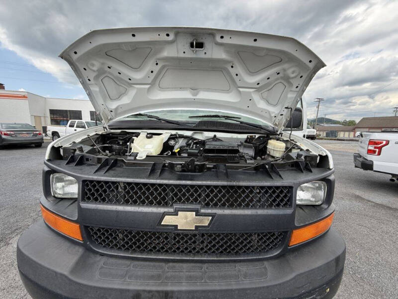 2016 Chevrolet Express 2500