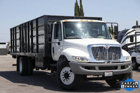 2018 International DuraStar 4300