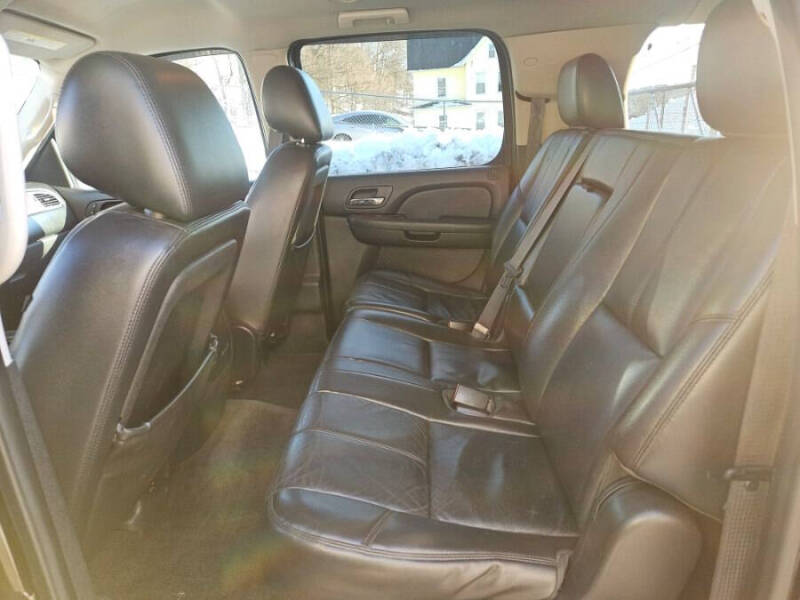 2012 Chevrolet Suburban LT