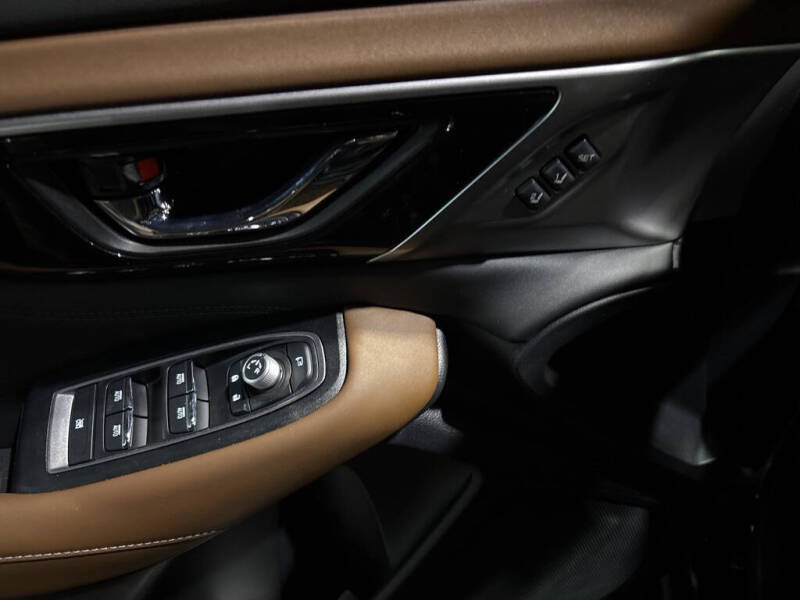 2020 Subaru Outback Touring XT