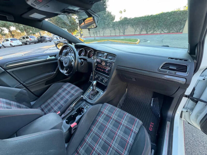 2018 Volkswagen Golf GTI